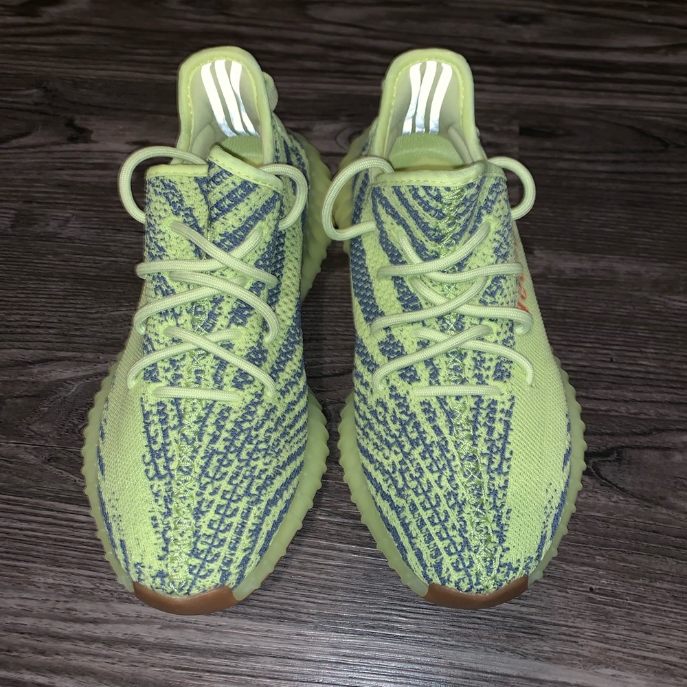 BRAND NEW Yeezy 350